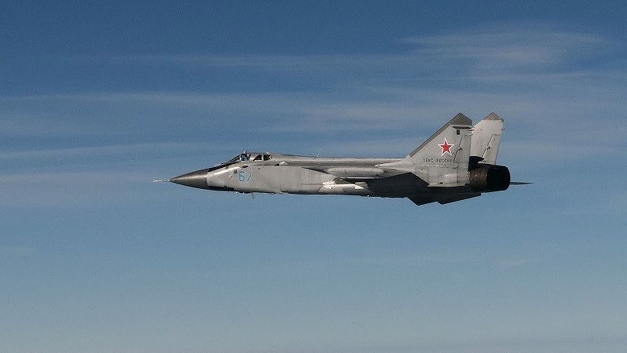 Ryskt Mig-plan fotat av svenska piloter.
