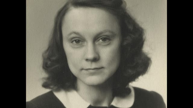 Anna Greta Wide (1920-1965) debuterade 1942 med diktsamlingen "Nattmusik".
