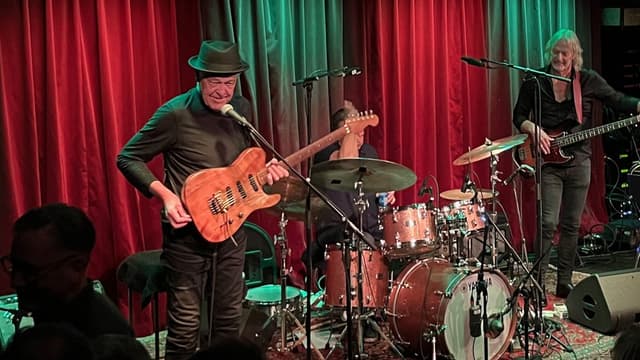 Jojje Wadenius och Cleo-bandet på jazzklubben Fasching den 3 maj 2025.