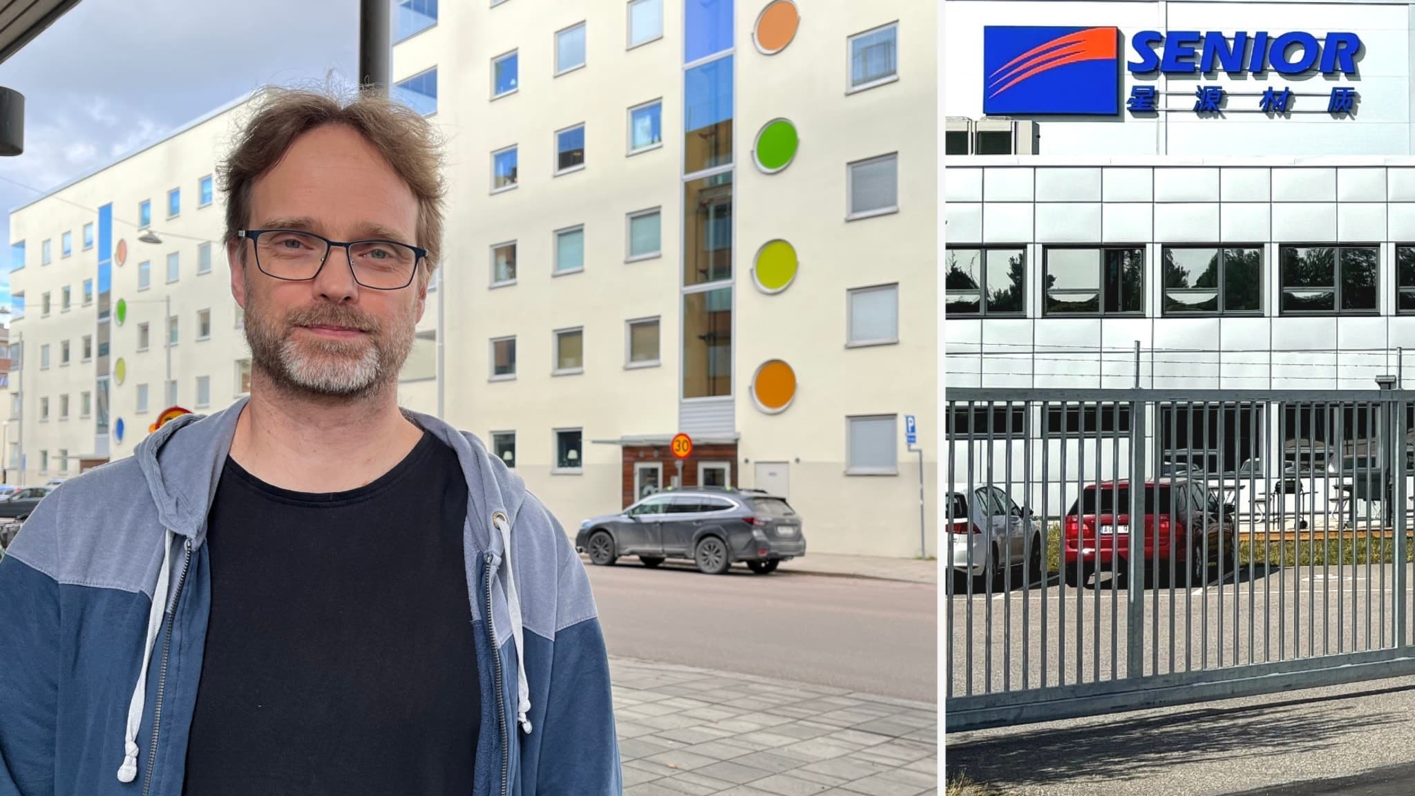 David Aronsson, enhetschef på miljöskyddsenheten i Eskilstuna, står framför en byggnad. Till höger syns Senior Materials anläggning med företagets logotyp och ett stängsel i förgrunden.