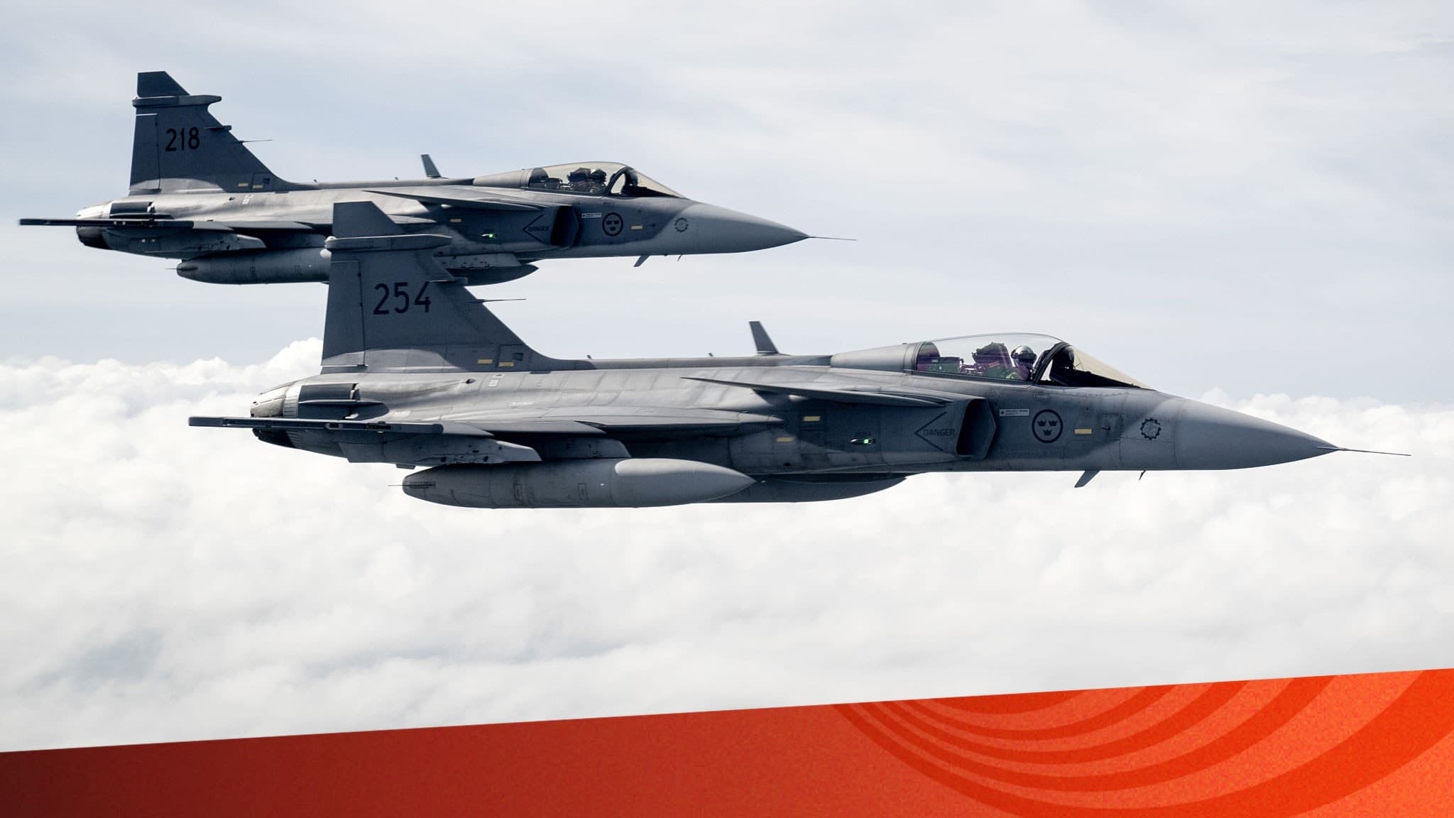 Två JAS 39 Gripen i luften