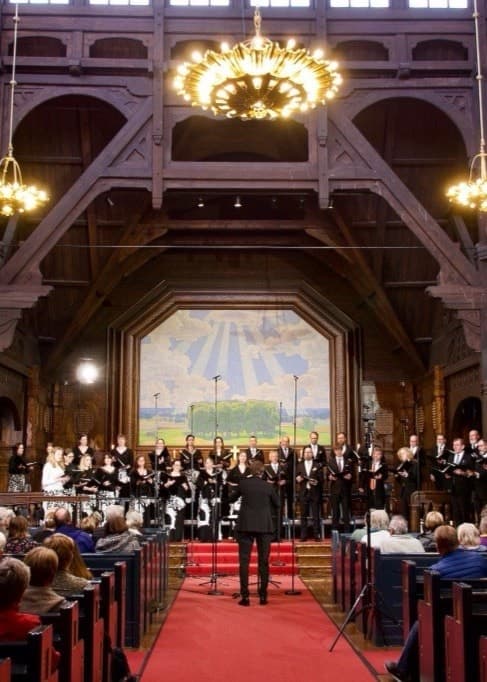 Radiokören och Kiruna kyrka.